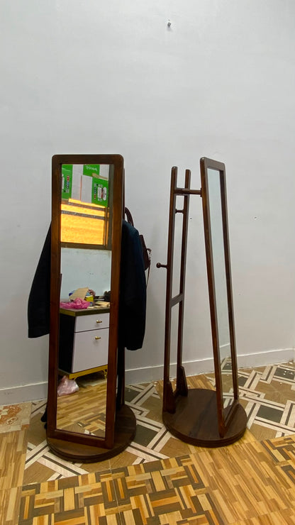 Spinra Rotating Coat Rack with Mirror